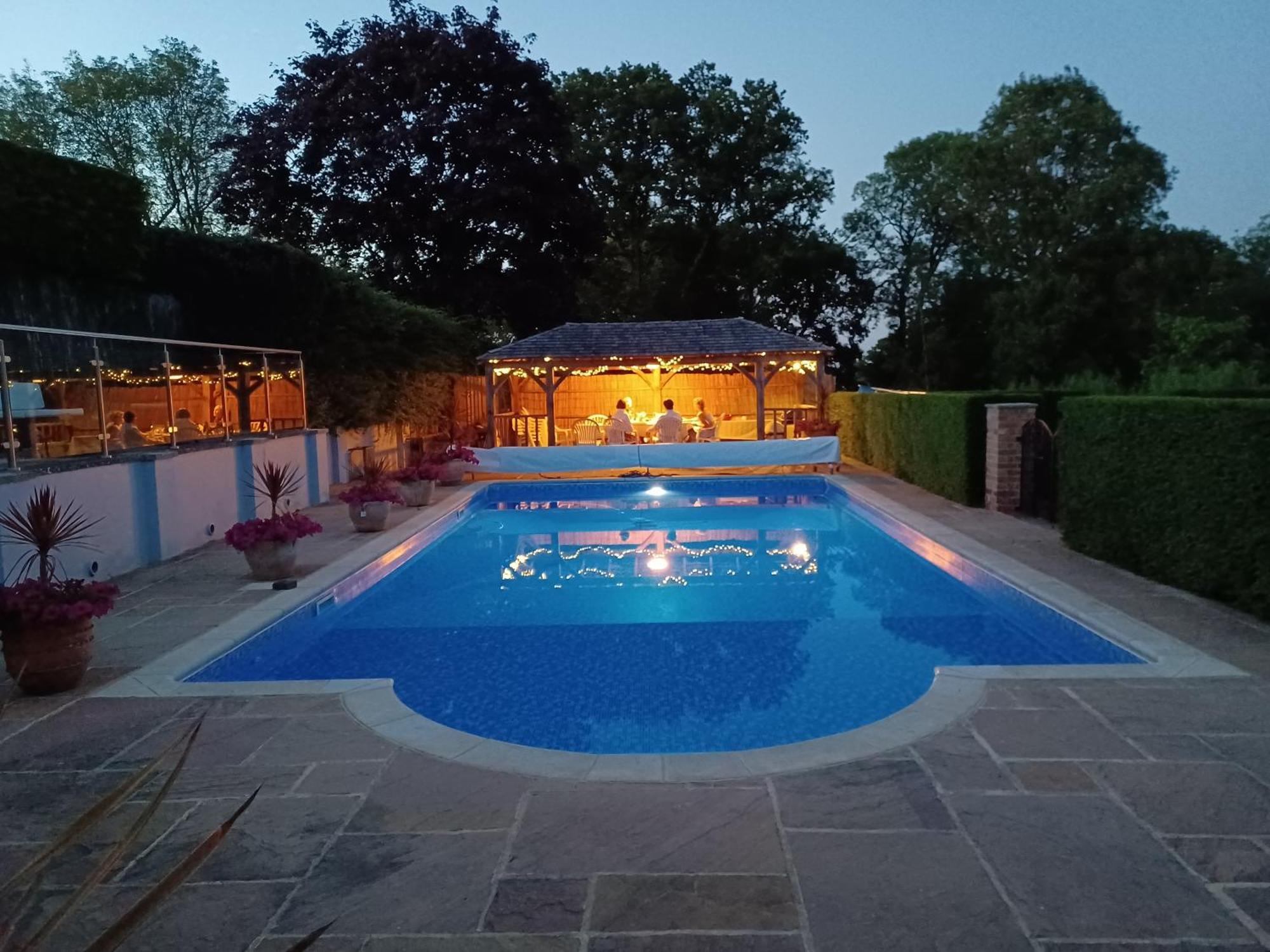 Rookwood Farmhouse B&B Newbury  Bagian luar foto