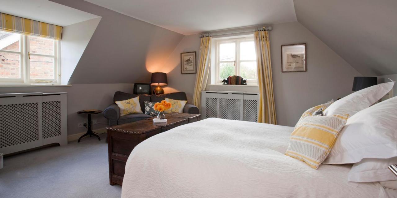 Rookwood Farmhouse B&B Newbury  Bagian luar foto